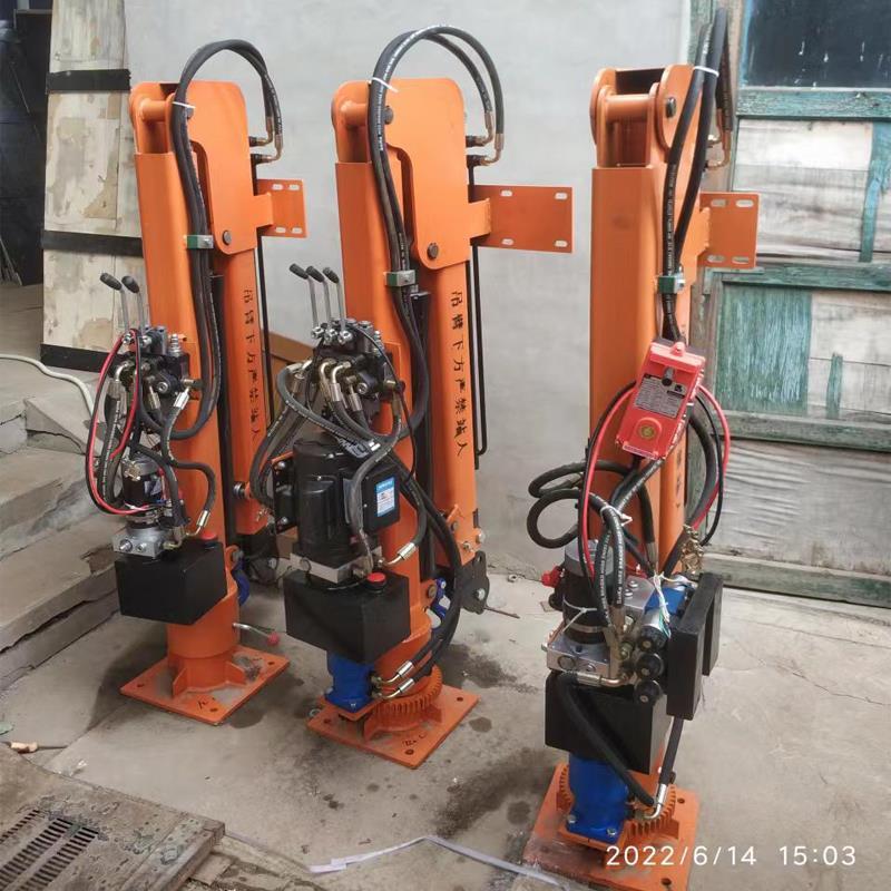 和顺县重汽蓝牌随车吊 3.2吨 国六动力强 液压驱动 农用自卸起重机